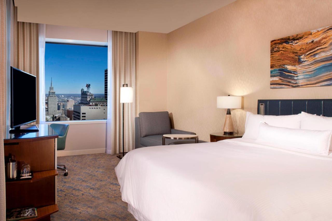 The Westin Dallas Downtown Exterior foto